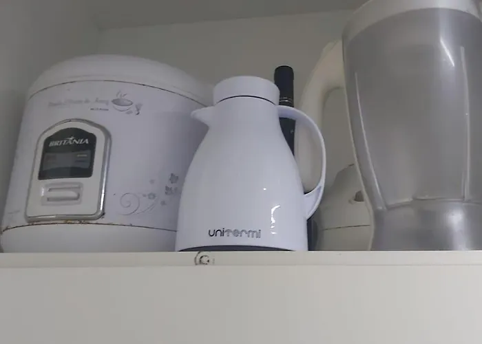 Apartamento no Guarujá Pintagueiras 1 quadra do mar - 2 vagas - próx ao shopping, feirinha, barzinhos e restaurantes